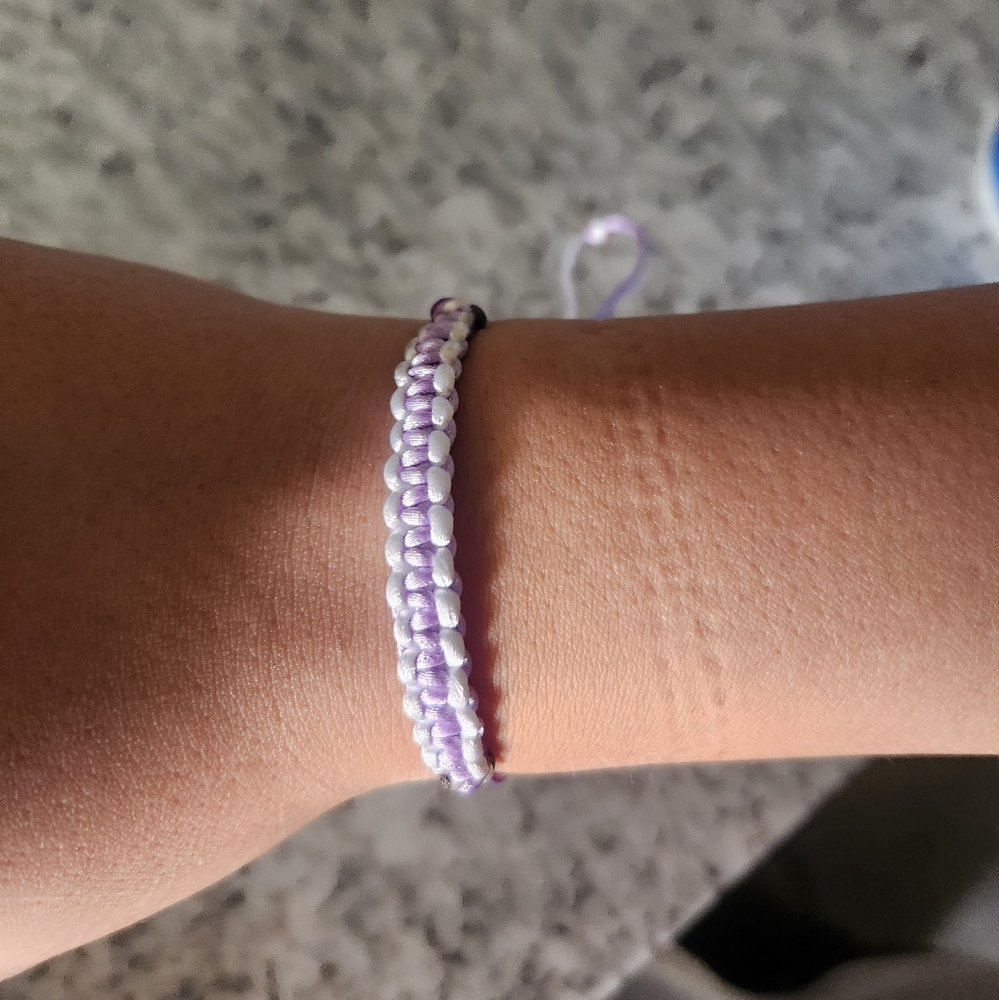 Adjustable nylon box bracelets